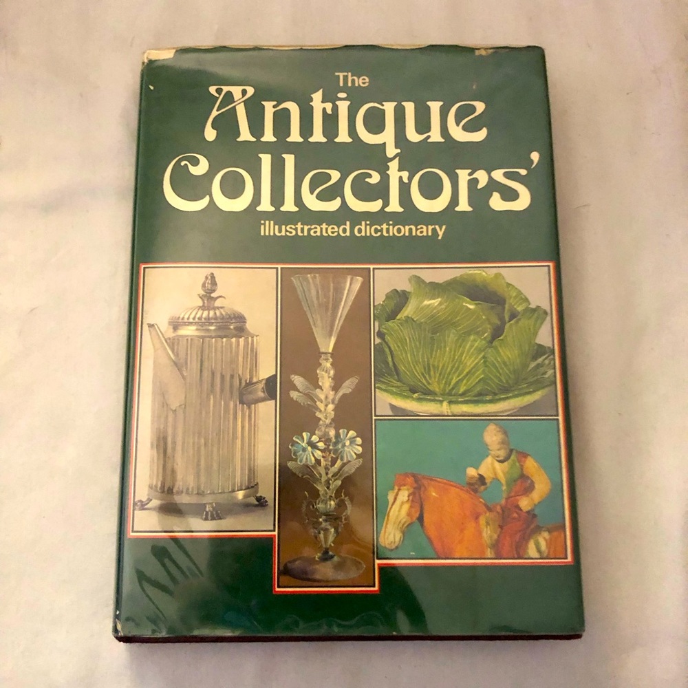 1974 Vintage Hardcover Coffee Table Book The Antique Collector’s Dictionary